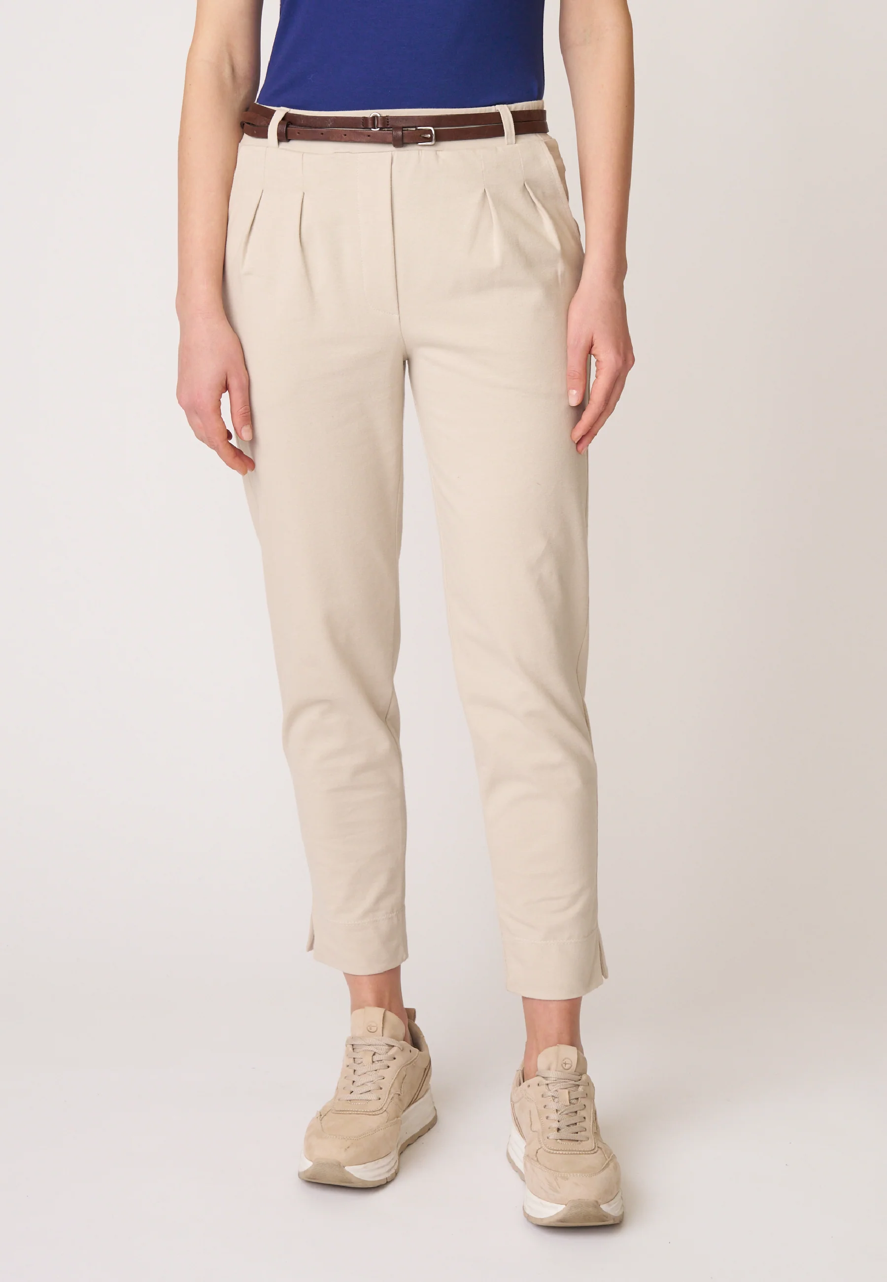 Hose, Modell Utta - Image 7